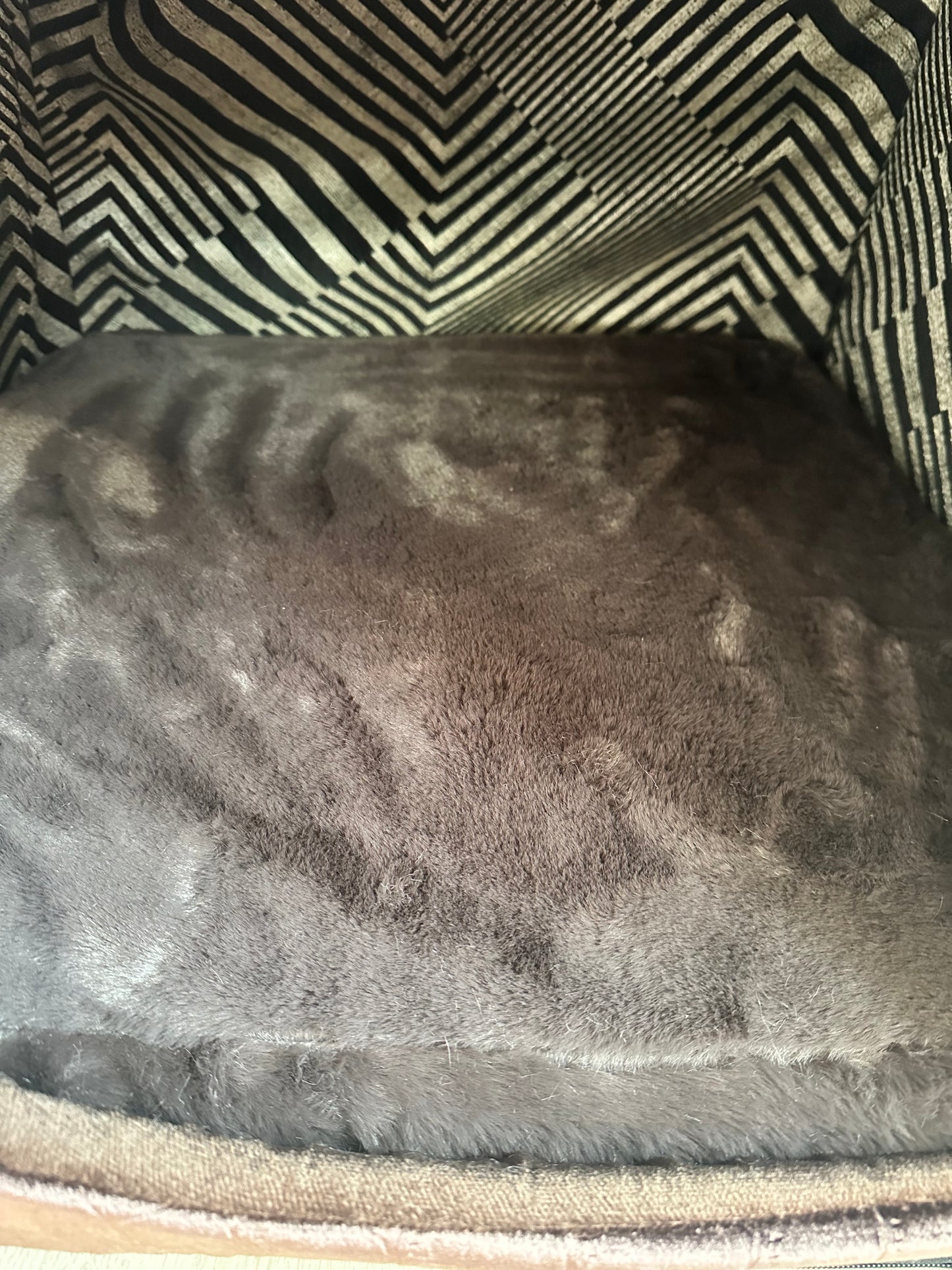 Elite Puppy | Velvet Croco Huisje