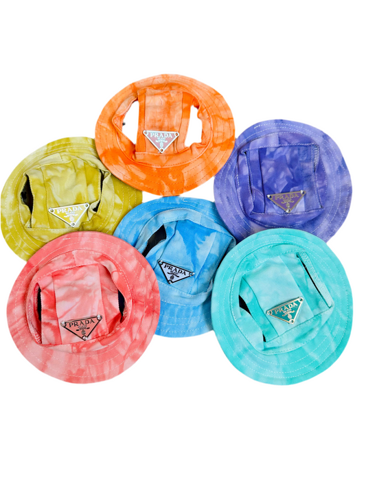 Zomerhoedje voor honden of katten – Tie Dye Print met Pawda Logo