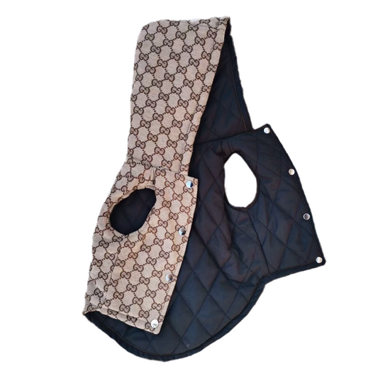 Honden bodywarmer GG print beige