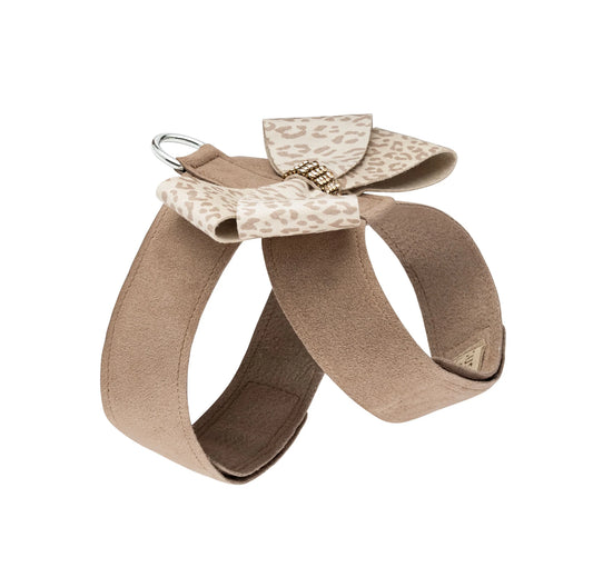 Susan Lanci | Baby Cheetah with Gold Giltmore Nouveau Bow Tinkie Harness -  Fawn
