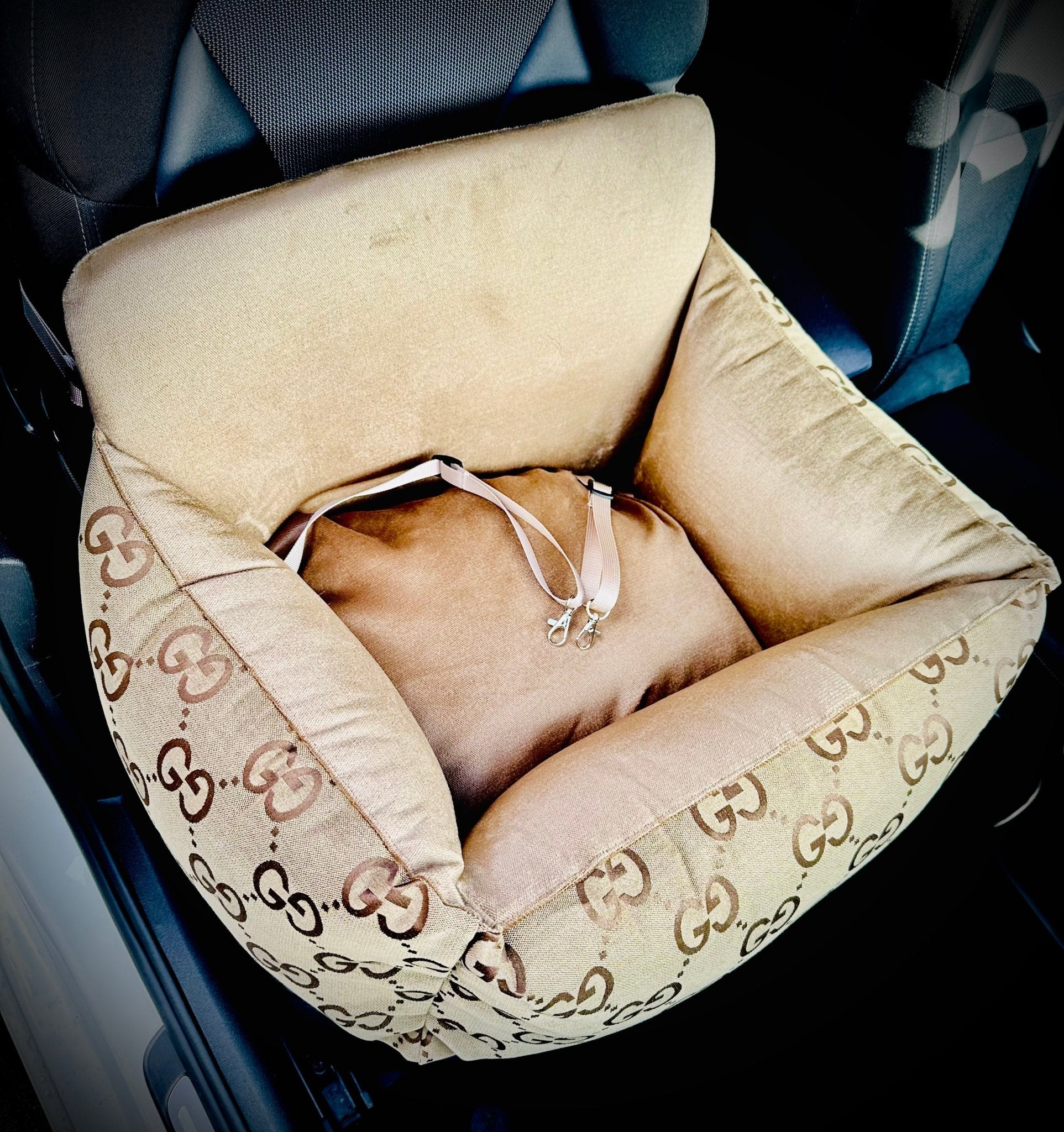 Autostoel GG print Beige - Golden Poms