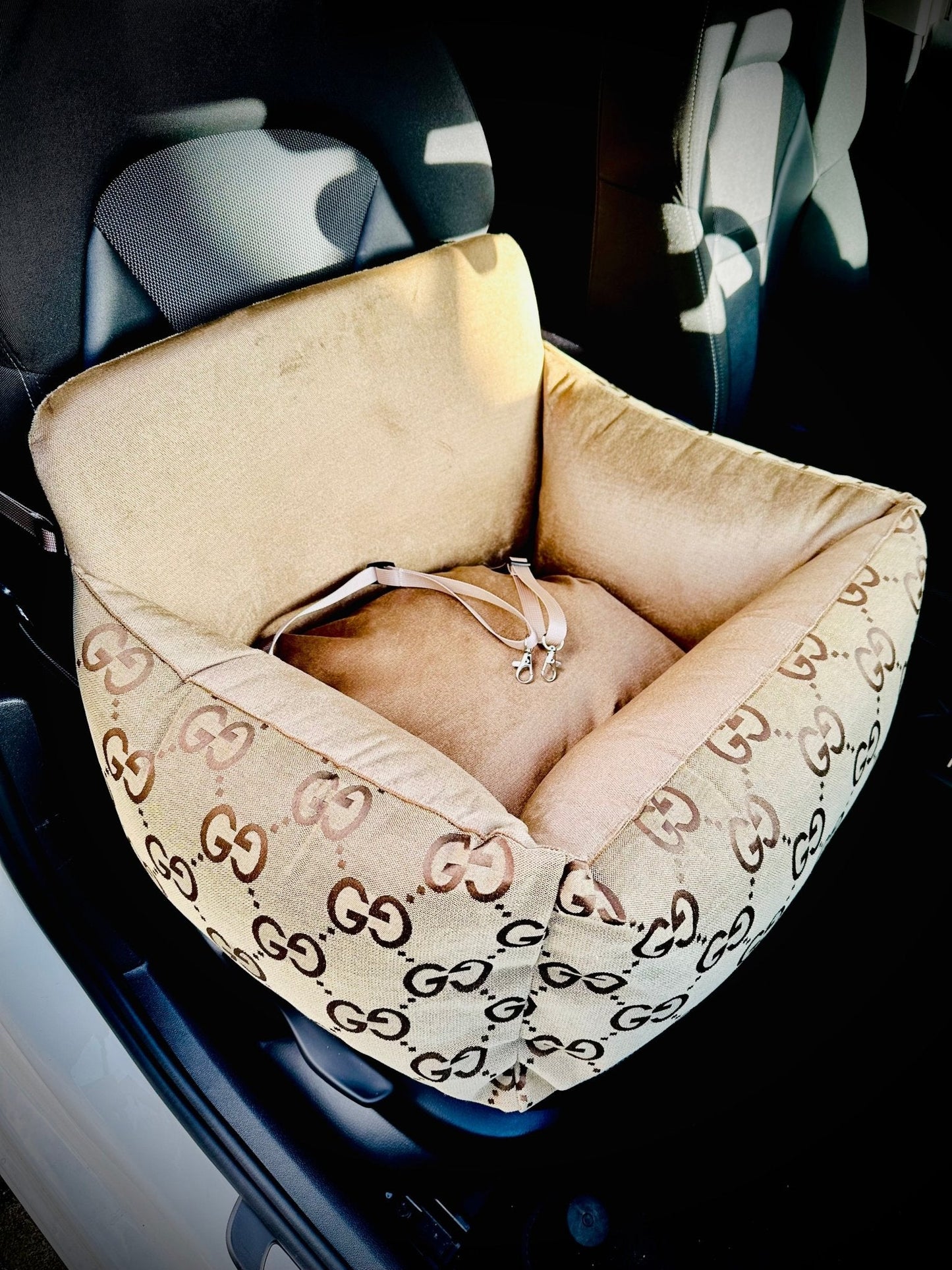 Autostoel GG print Beige - Golden Poms