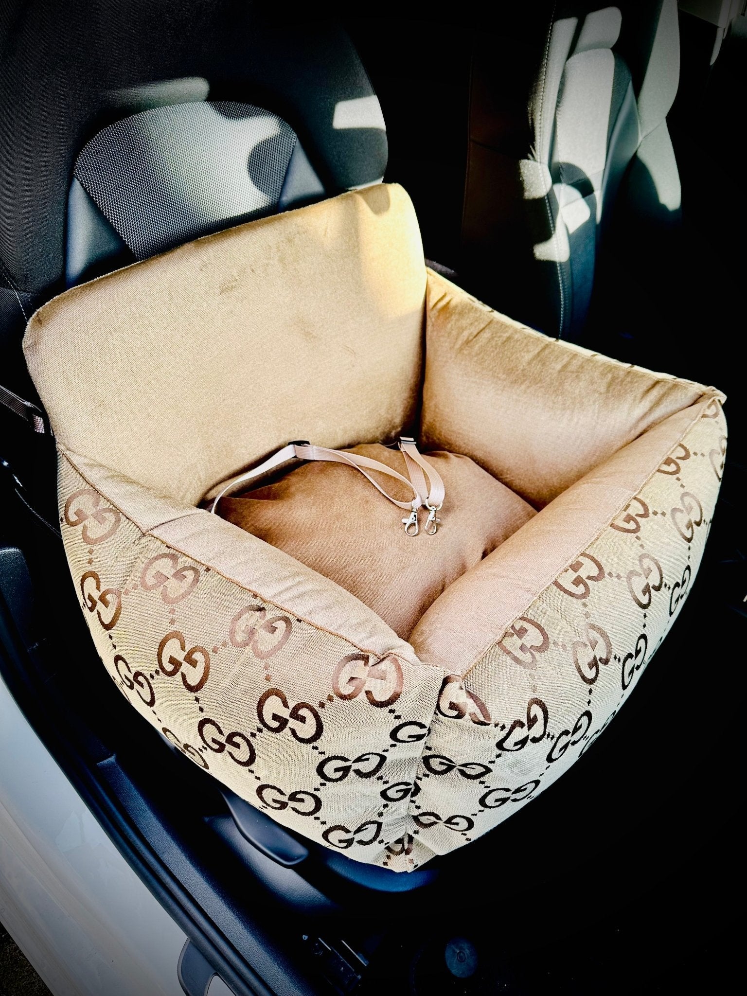 Autostoel GG print Beige - Golden Poms