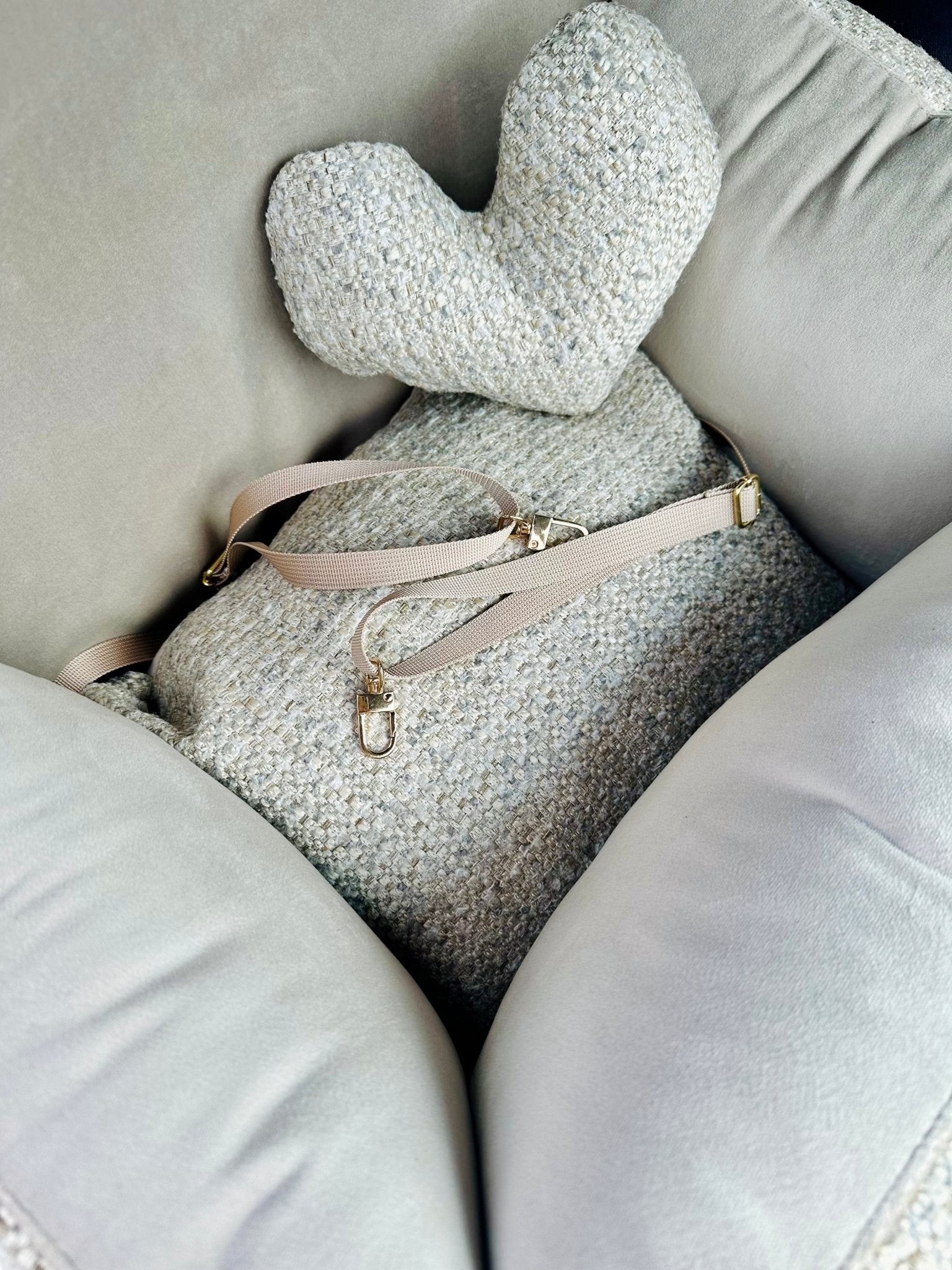 Elite Puppy | Autostoel Soft Grey Tweed - Golden Poms