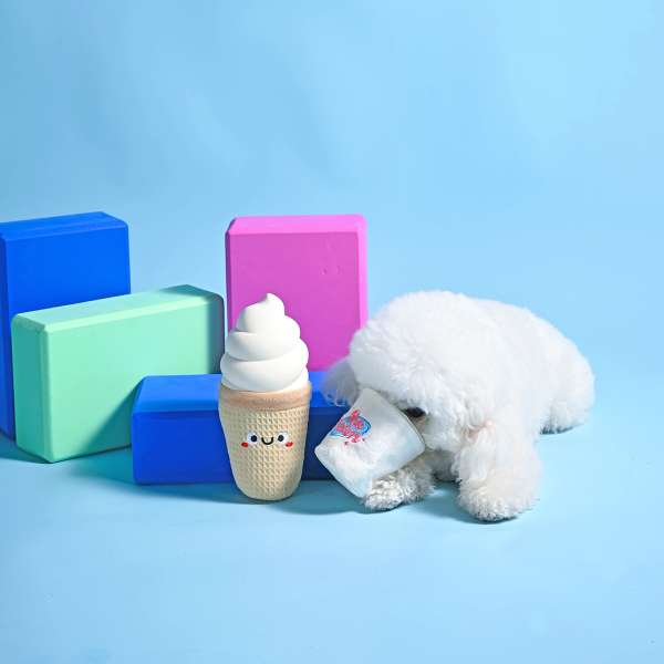 Hugsmart | Food Party - Ice Cream - Golden Poms