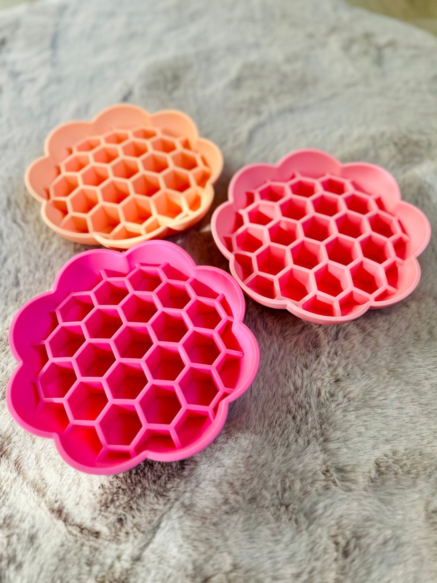Slowfeeder Honey - Golden Poms